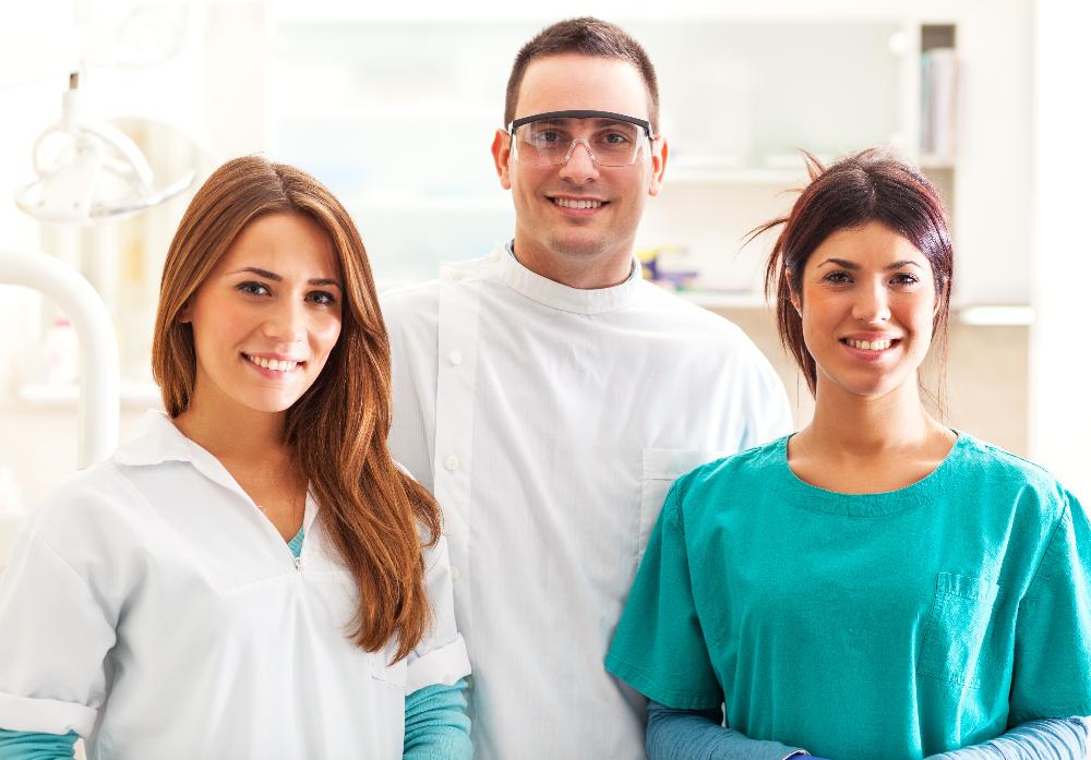 dentist with team | dentist in teaneck nj